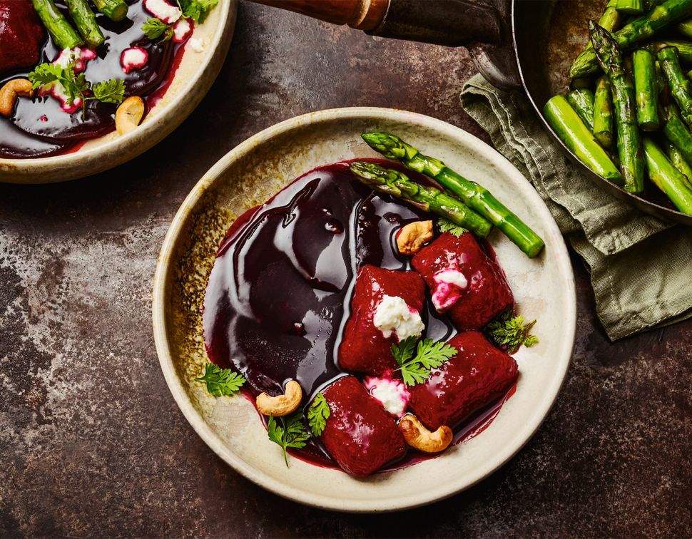 Rezept: Kartoffelgnocchi mit Roter Bete - SZ Magazin
