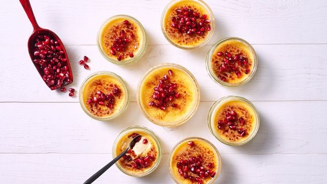 Joghurt Creme Brulee Mit Granatapfel Sz Magazin