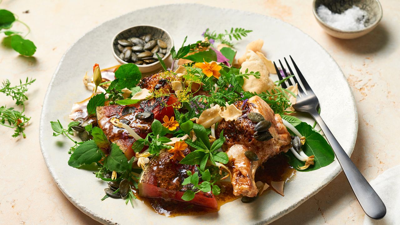 Rezept: Sommersalat mit Wassermelone - SZ Magazin