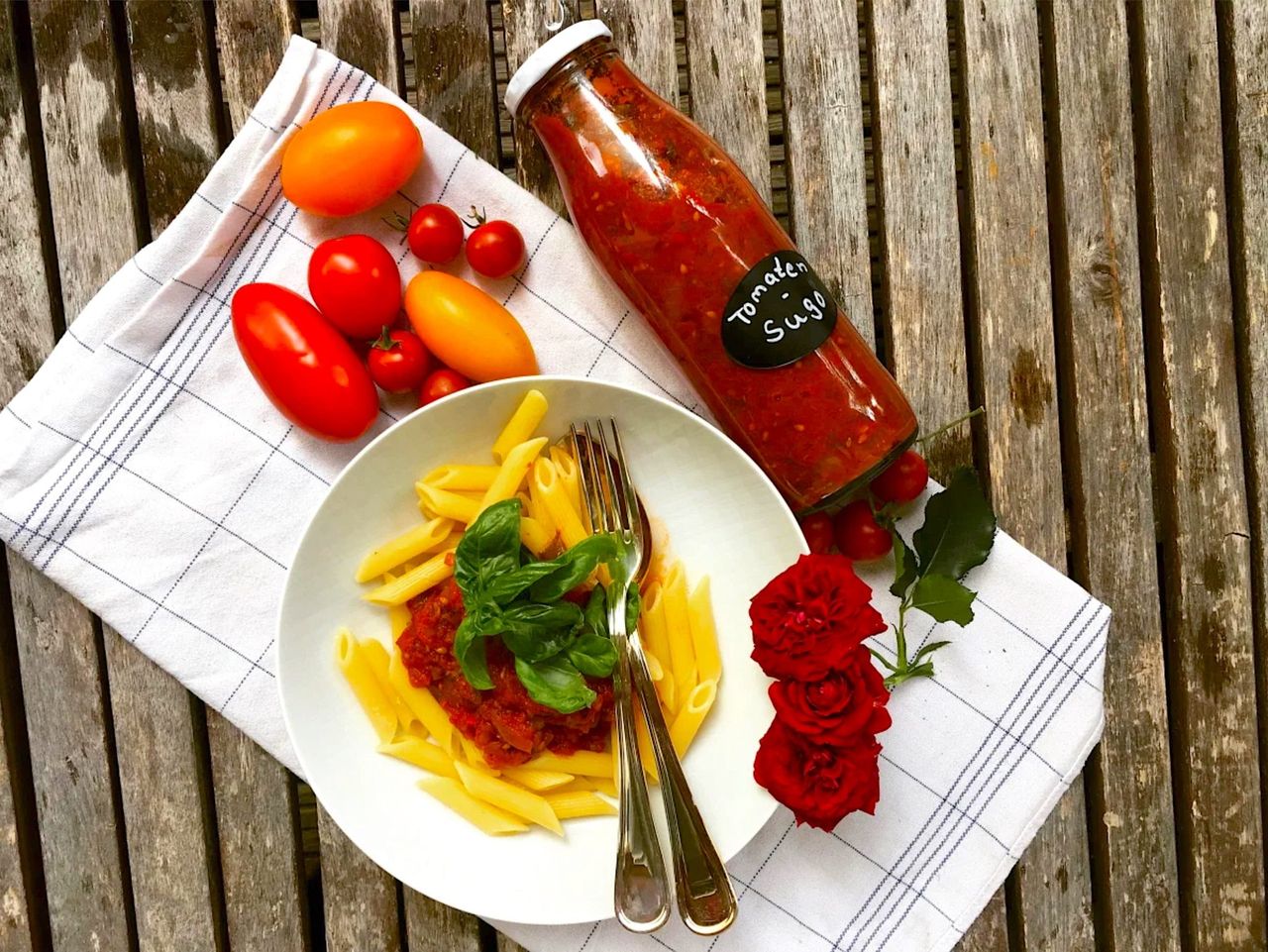 Klassische Tomatensauce für Pasta und mehr - SZ Magazin