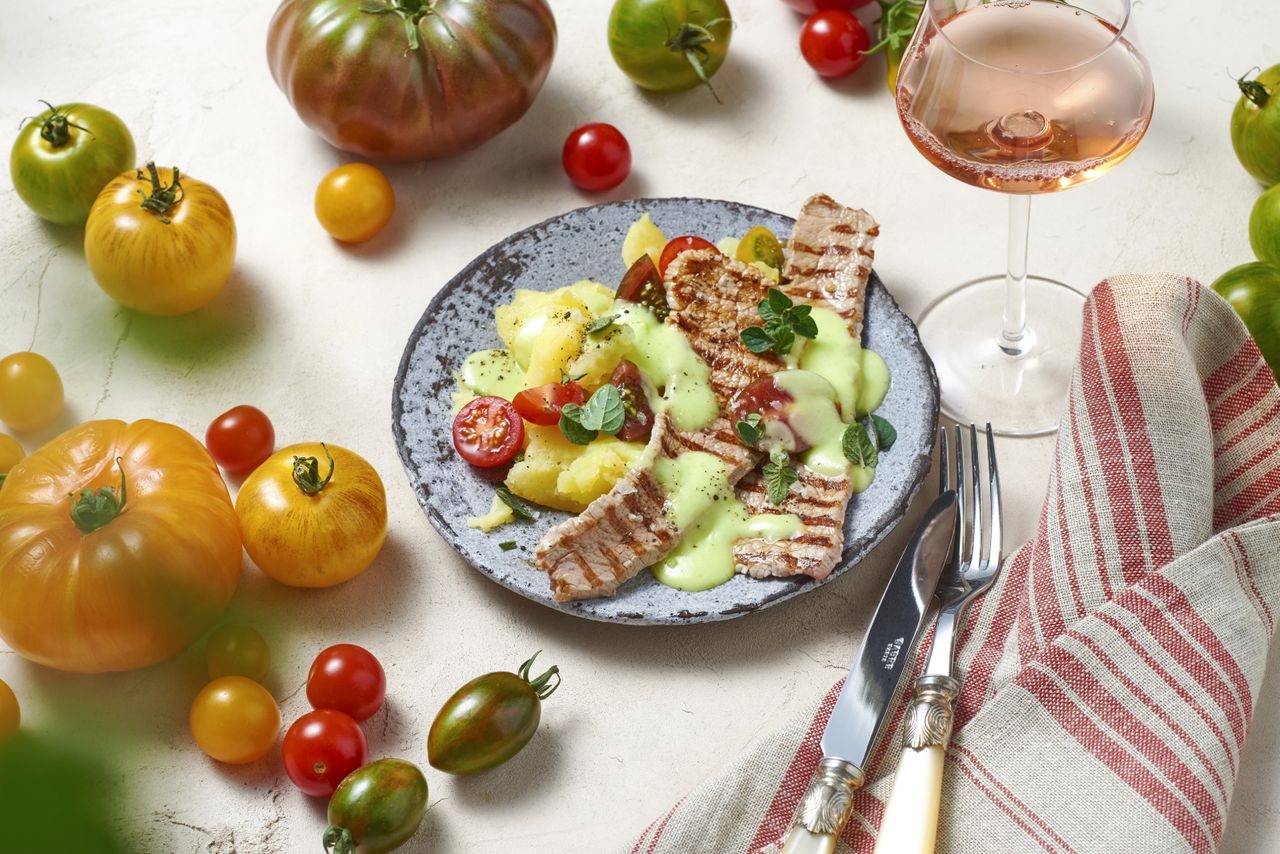 Schnitzel mit Tomaten-Vinaigrette - Rezept - SZ Magazin