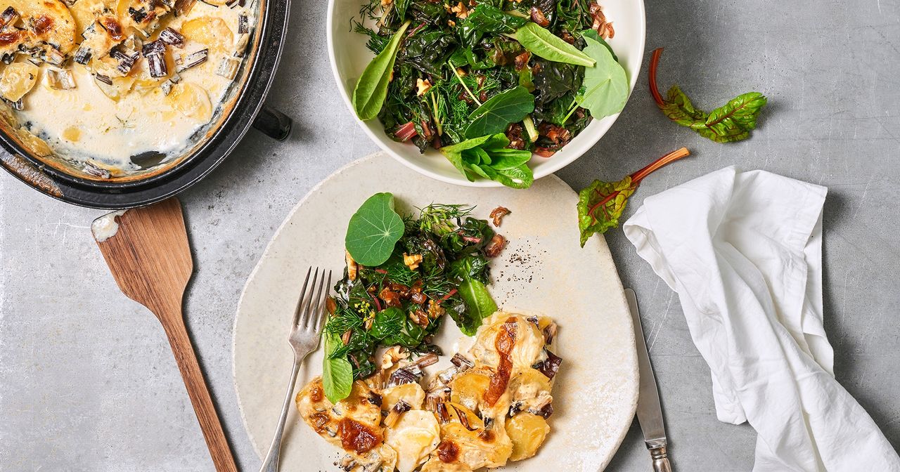 Rezept für Mangold-Salat und Mangold-Kartoffel-Gratin - SZ Magazin