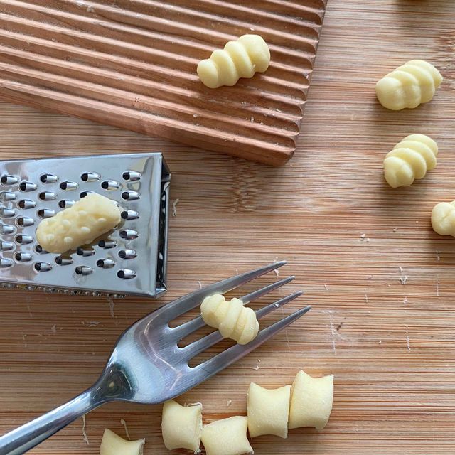 Nudelmaschine für Gnocchetti Sardi, Cavatelli und Orecchiette