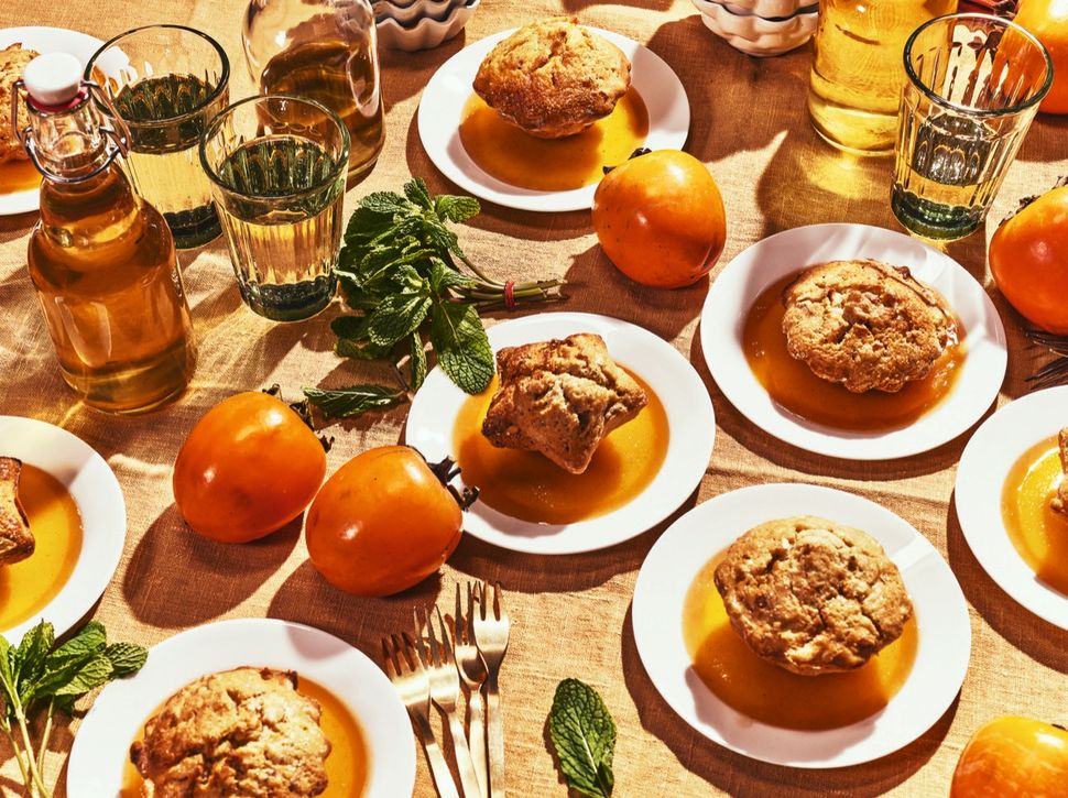 Rezept: Vanille-Apfel-Küchlein mit Kakicreme und Portweinsauce - SZ Magazin