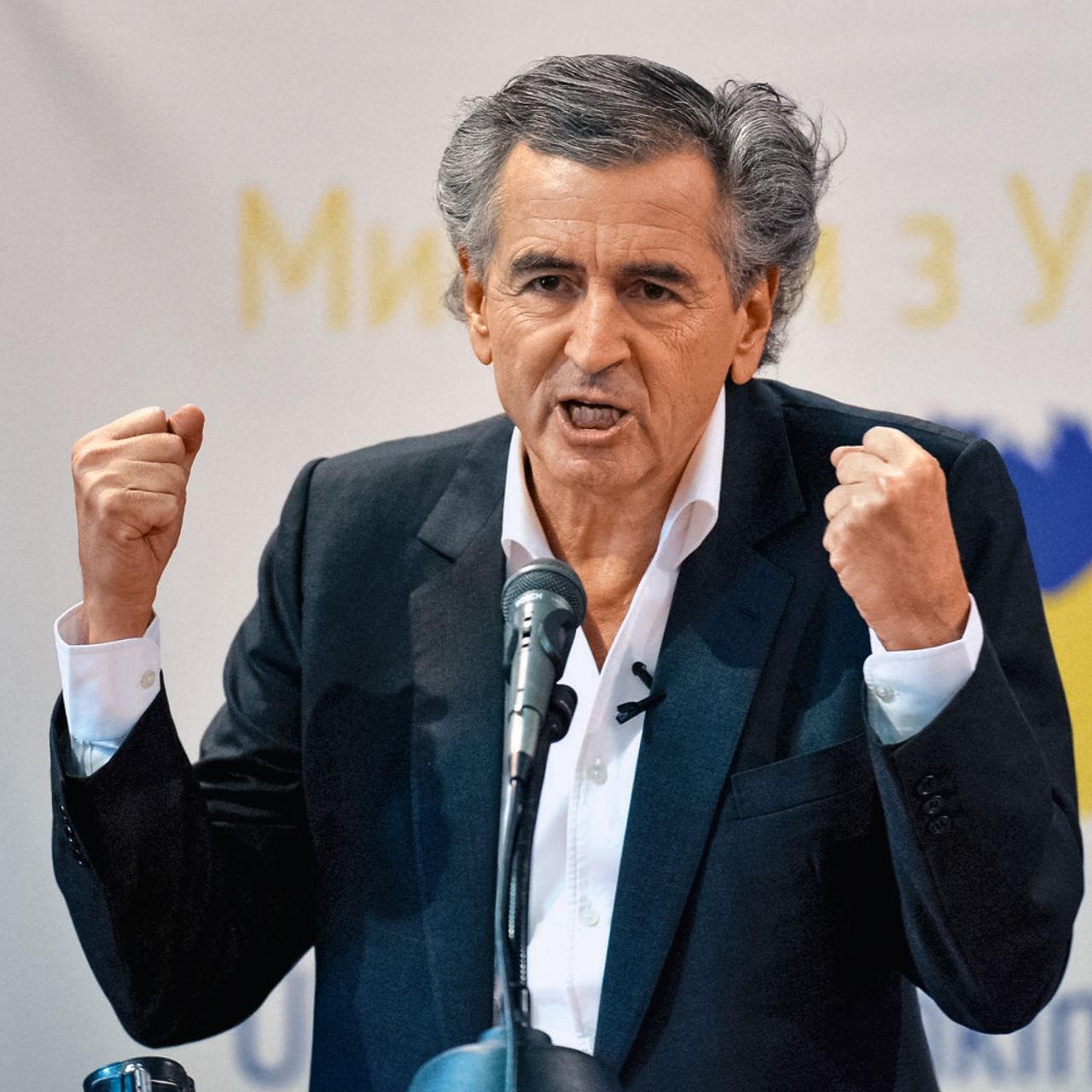 BernardHenri Lévy im Interview über die Ukraine SZ Magazin