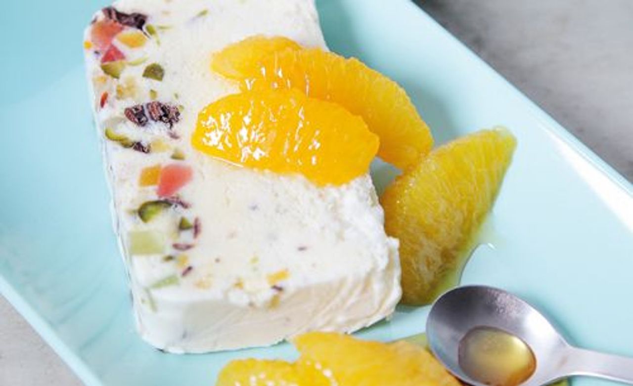 Gefrorene Cassata mit Orangenfilets - Rezept - SZ Magazin