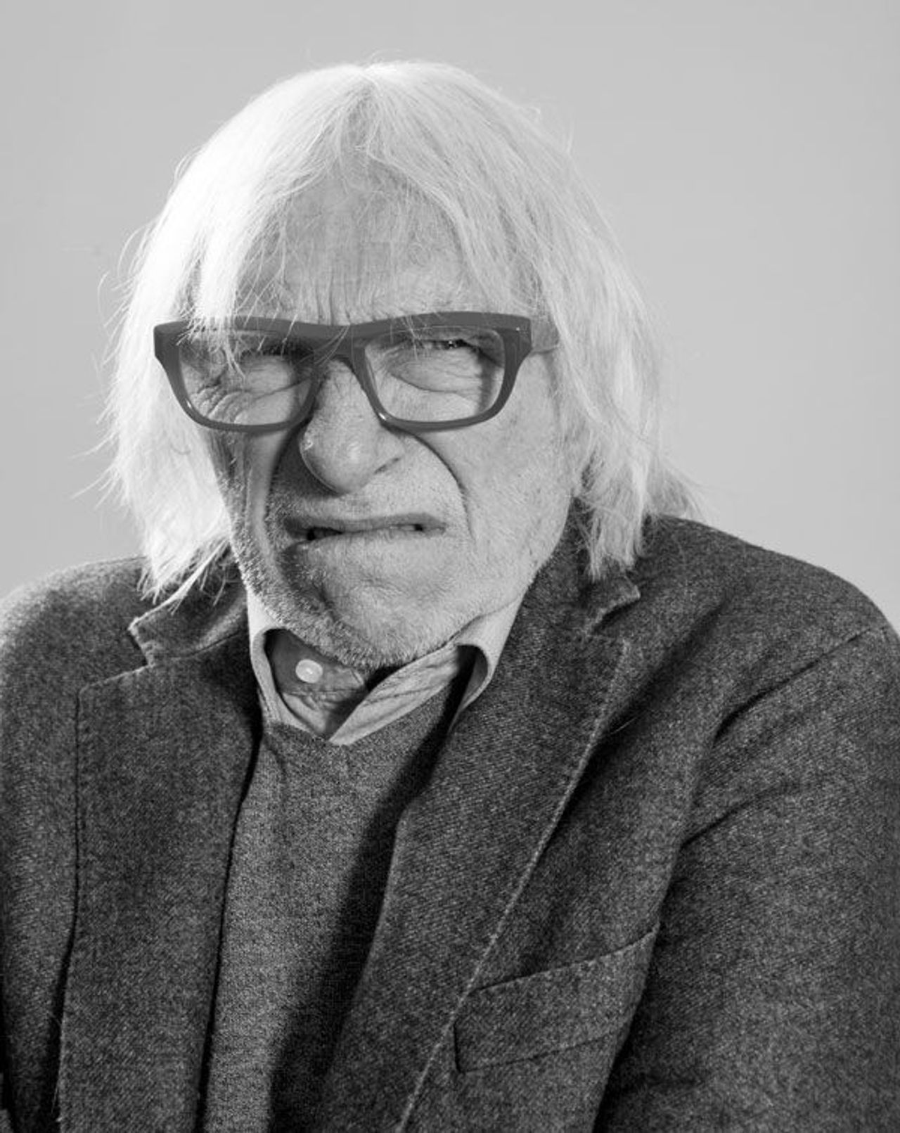 Pierre Richard im Interview ohne Worte über französischen Humor und die