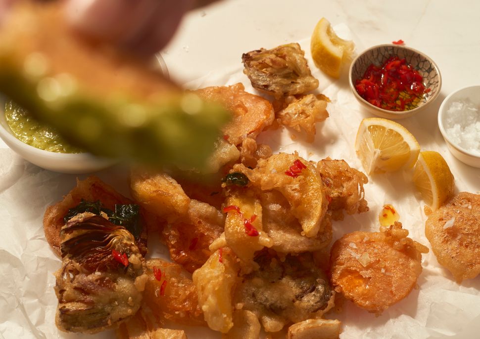 Frittiertes Gemüse mit Zitronenremoulade - SZ Magazin Frittiertes Gemüse mit Zitronenremoulade - SZ Magazin