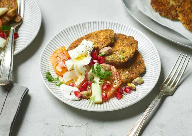 Linsenpfannkuchen Mit Orangen Fenchel Salat Und Burrata Rezept Sz Magazin