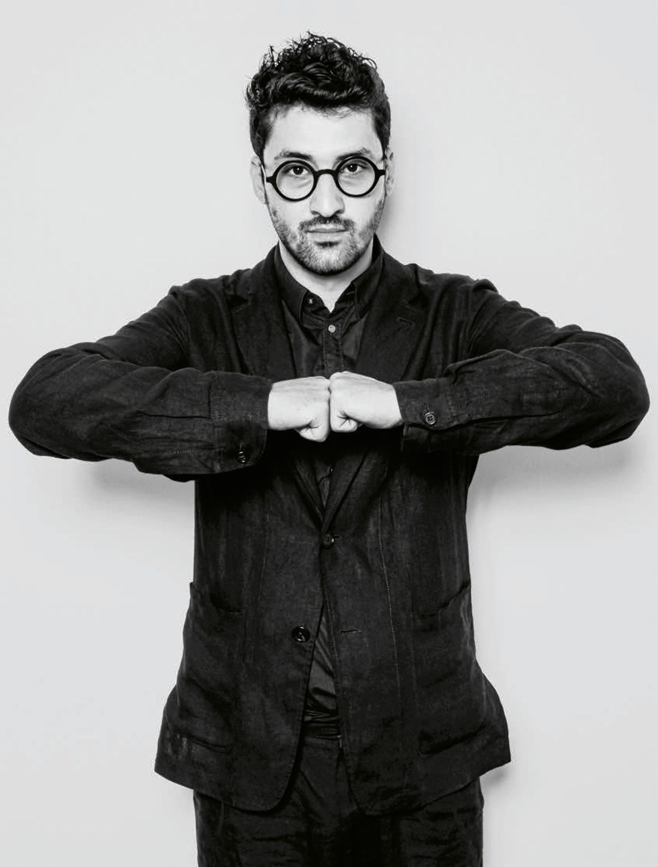 Ersan Mondtag im Interview ohne Worte SZ Magazin